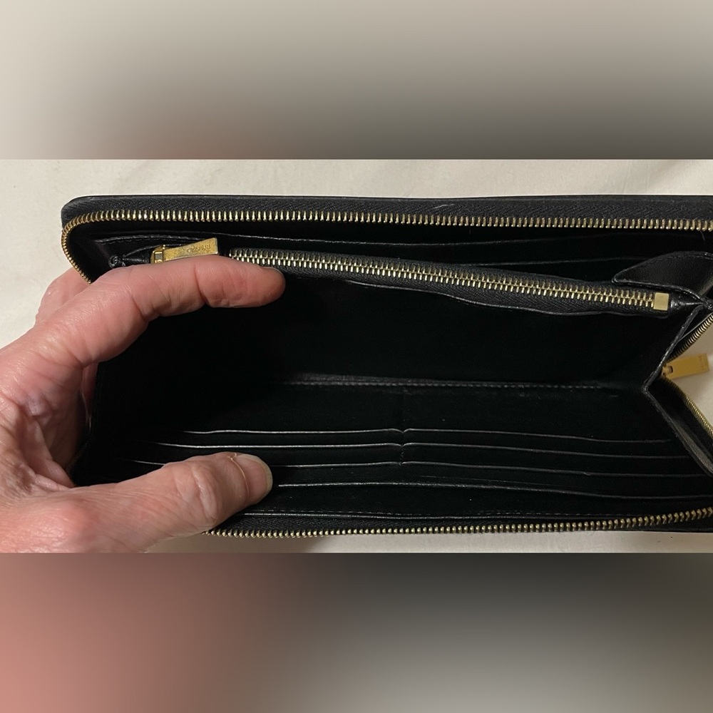 Céline Authentic Vintage Blue Zipper Long Wallet - Picture 13 of 16